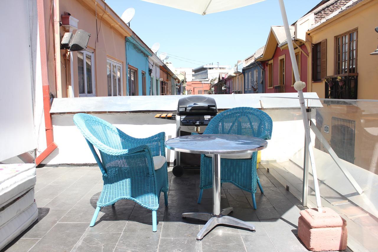 Casa Roble Hostal Boutique Сантьяго Экстерьер фото